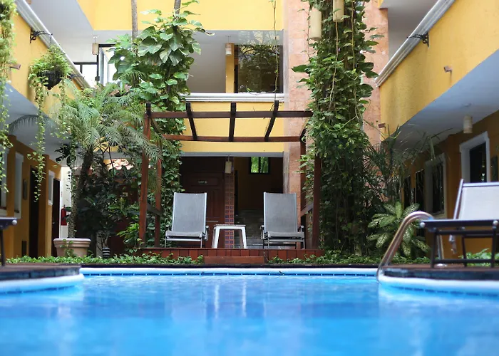 Golondrinas Hotel Playa del Carmen